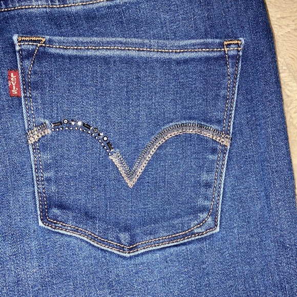 Levi’s Perfectly Slimming 512 Bootcut, Size 8S - Picture 5 of 9